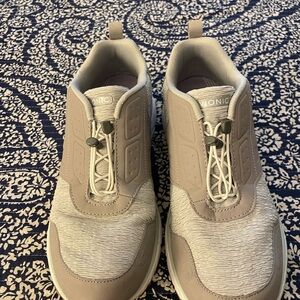Vionic Women's Beige Athletic Slip-On Sneakers